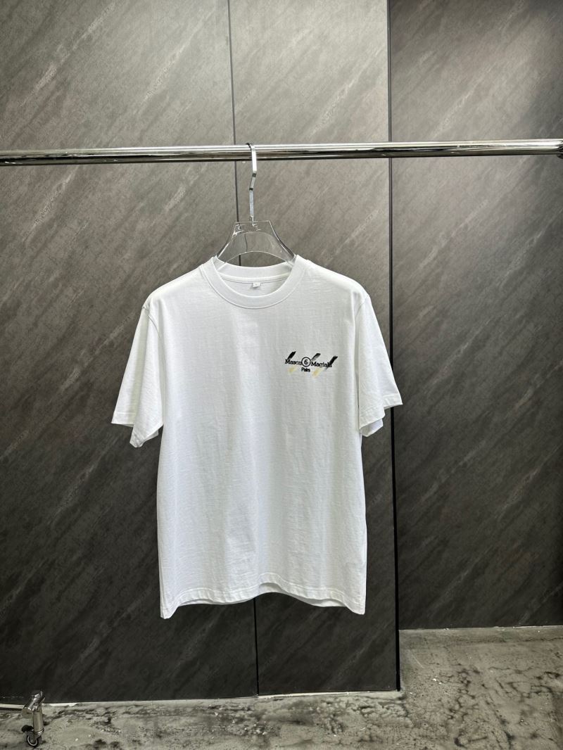 Unclassified Brand T-Shirts